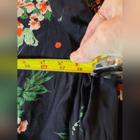 Zara Basic Womens Floral Print Satin Jacket Size M Bomber Date Night Lightweight - Picture 4 of 7